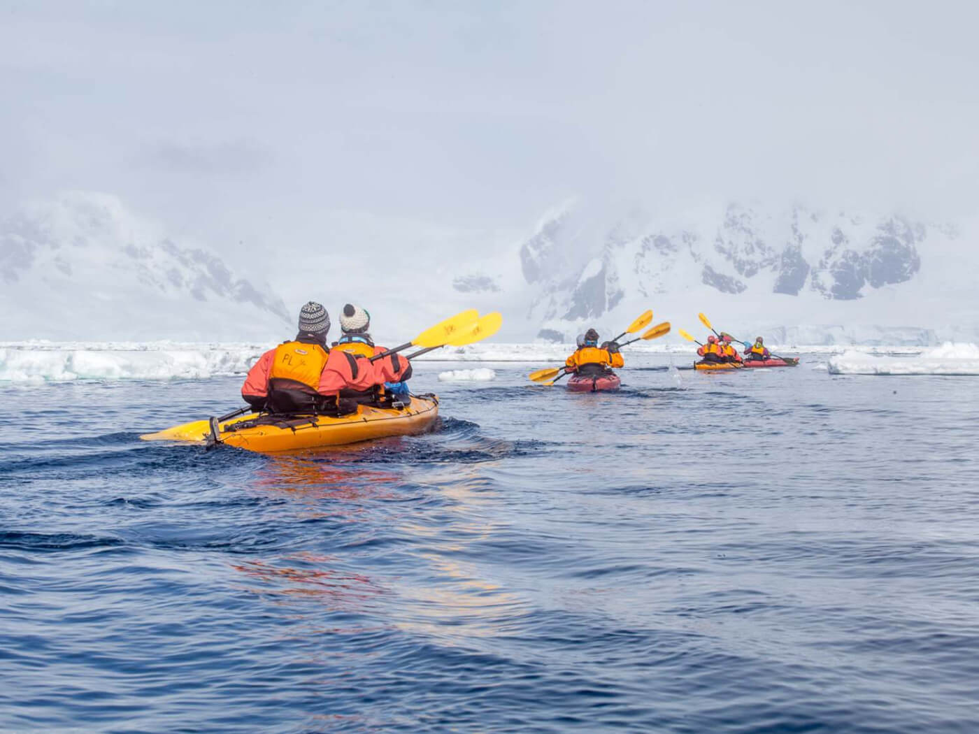 Devil's Island Polar Latitudes Senderos