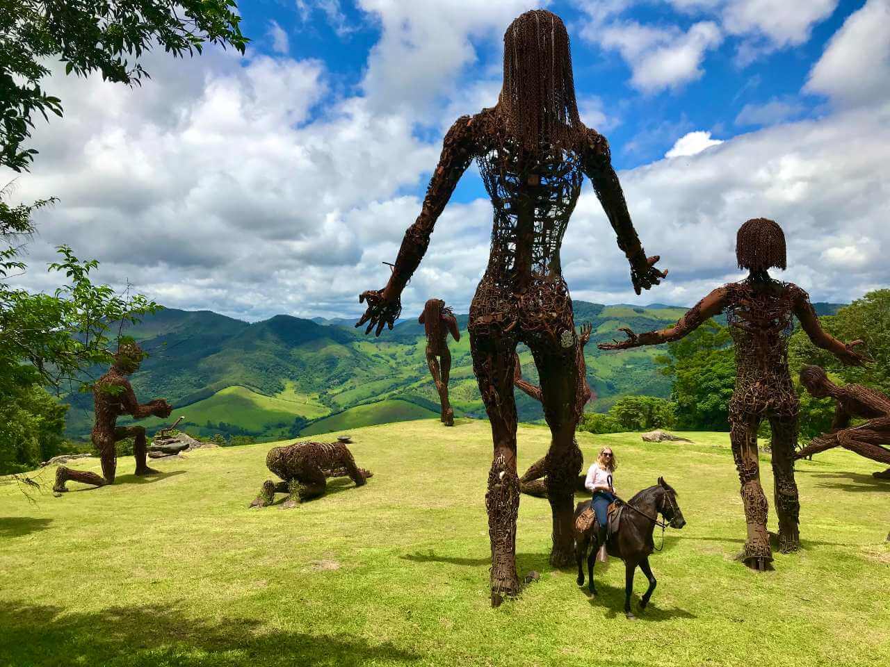 Sculptures at Ibiti project